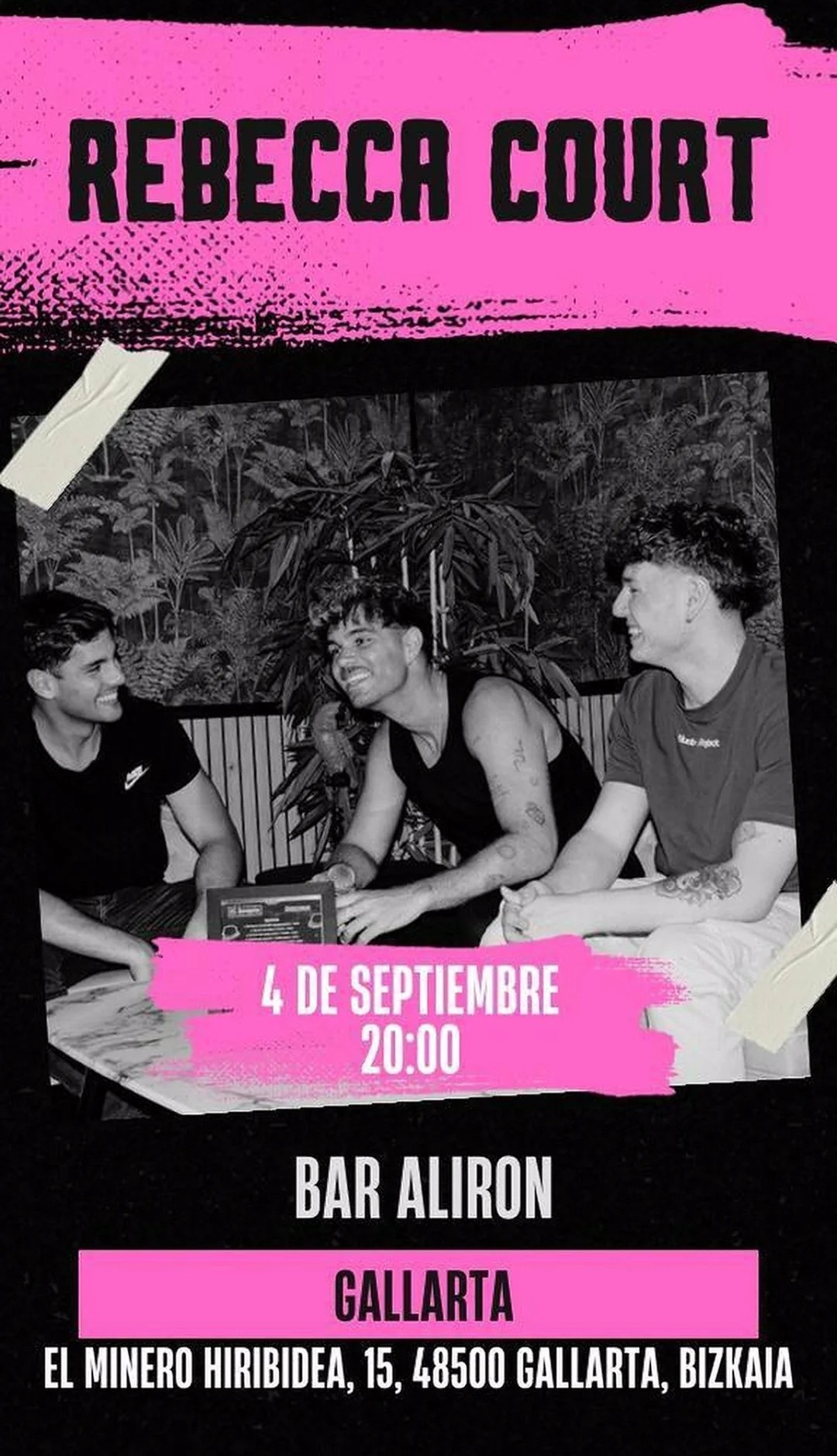 Rebecca Court en Bar Aliron