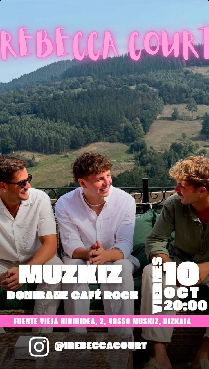 Rebecca Court en Donibane Café Rock